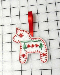 Embroidered felt Christmas ornament/gift tag -Nordic Inspired